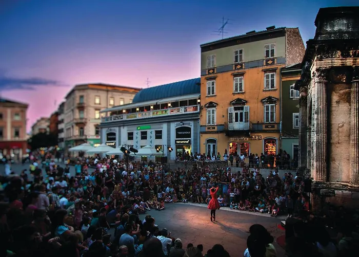 Gorgeous In With Sauna